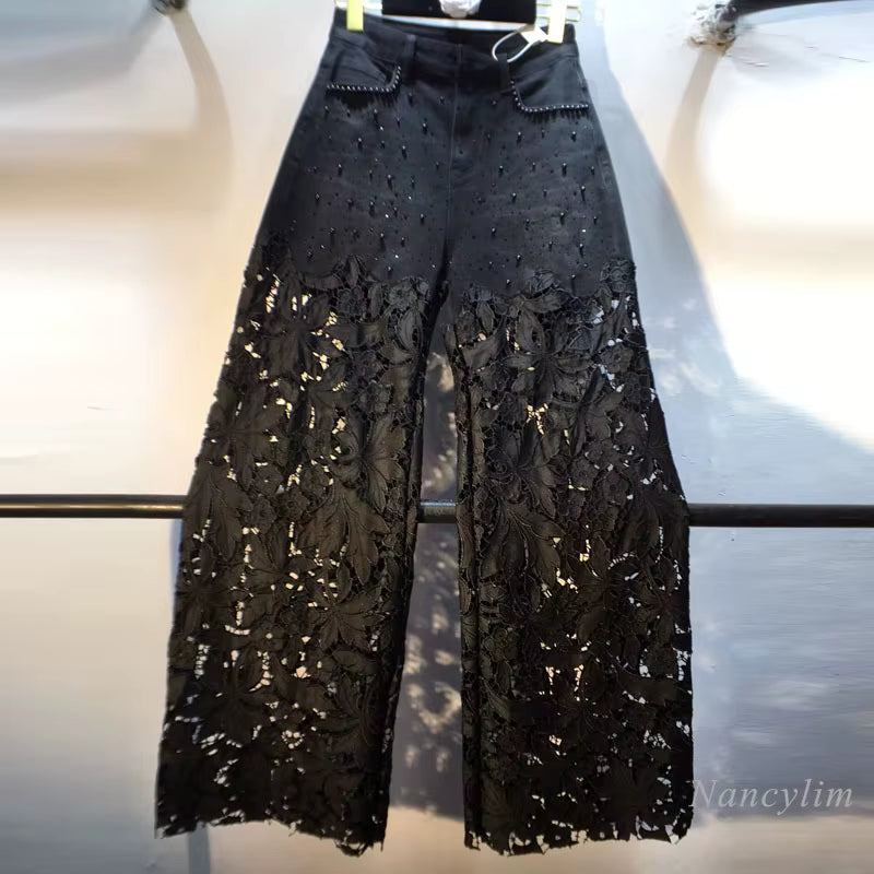 Europäische 2025, hohle Spitze, Jeans für Damen, Sommer, neue schwarze Spitze, Denim-Hosen, schwere Industrie, Perlen, heißer Diamant-Denim, Spleißen, Häkeln